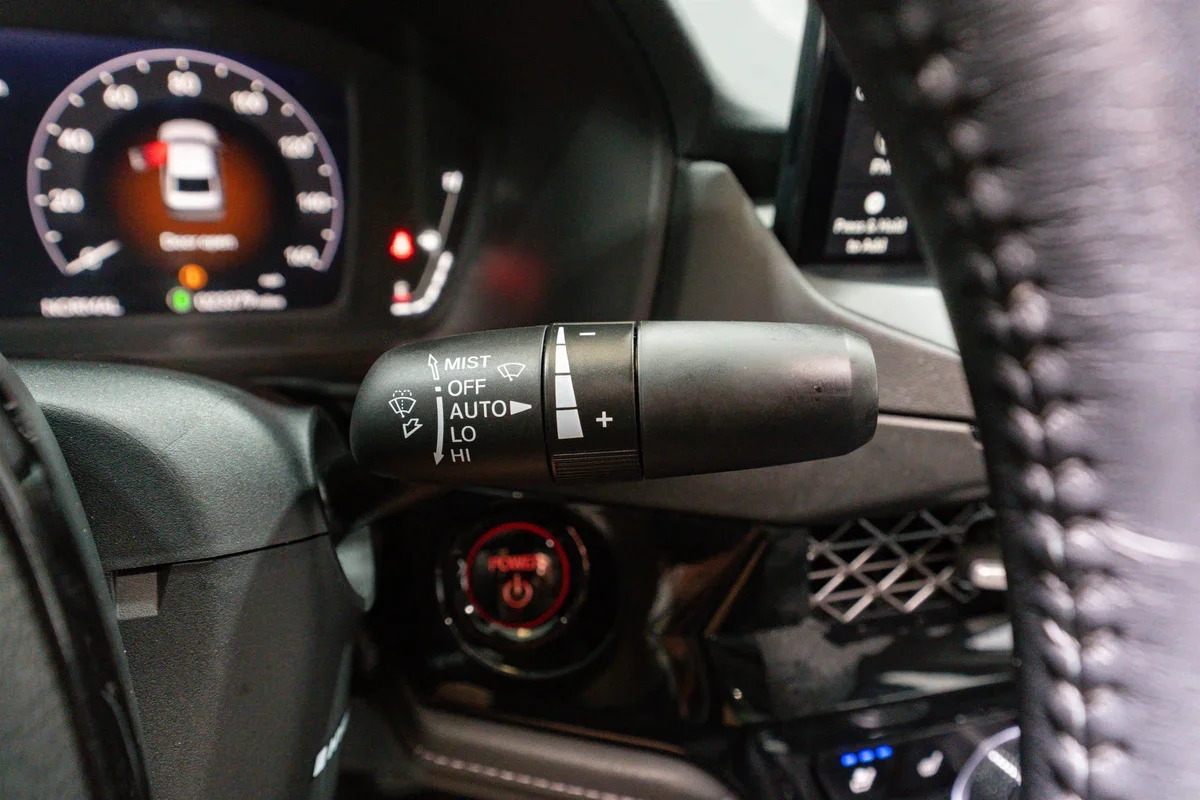 2023 Honda Accord Hybrid Touring - 16