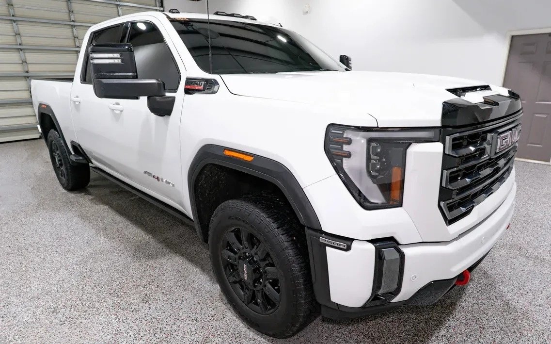 2024 GMC Sierra 2500HD AT4 - 3