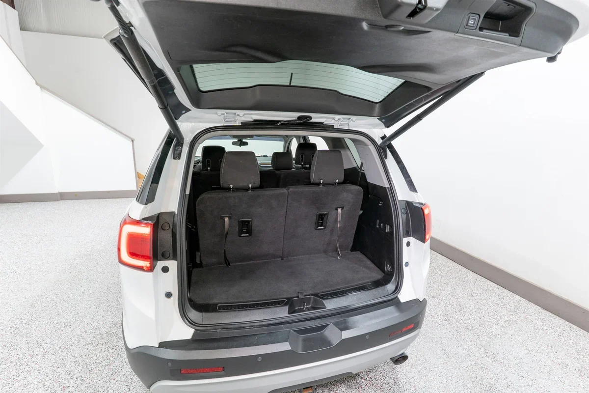 2017 GMC Acadia SLE - 6