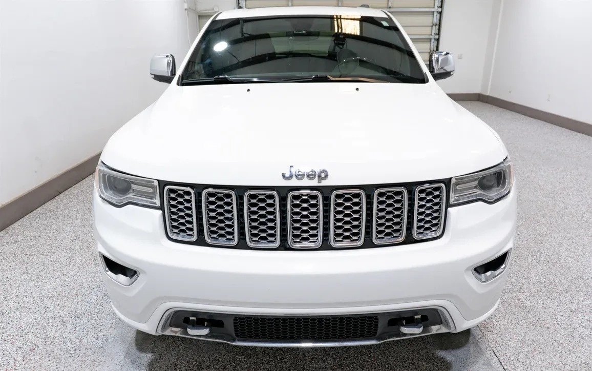 2020 Jeep Grand Cherokee Overland - 2