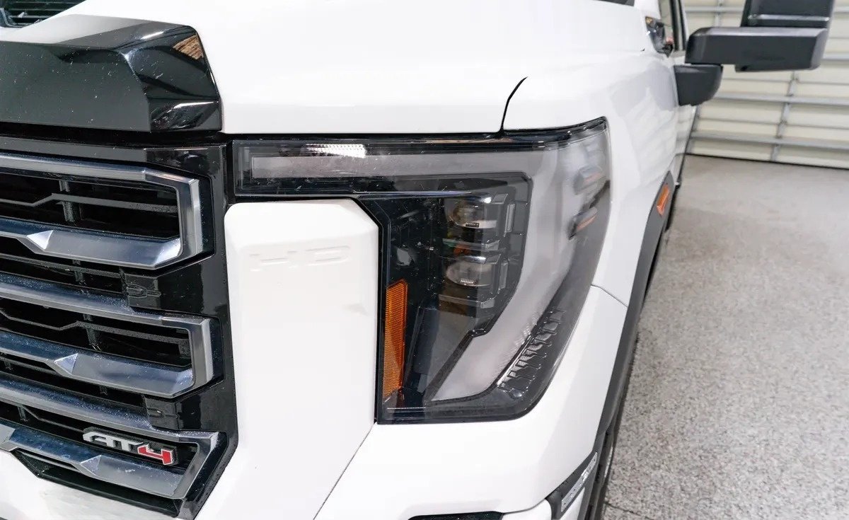 2024 GMC Sierra 2500HD AT4 - 14