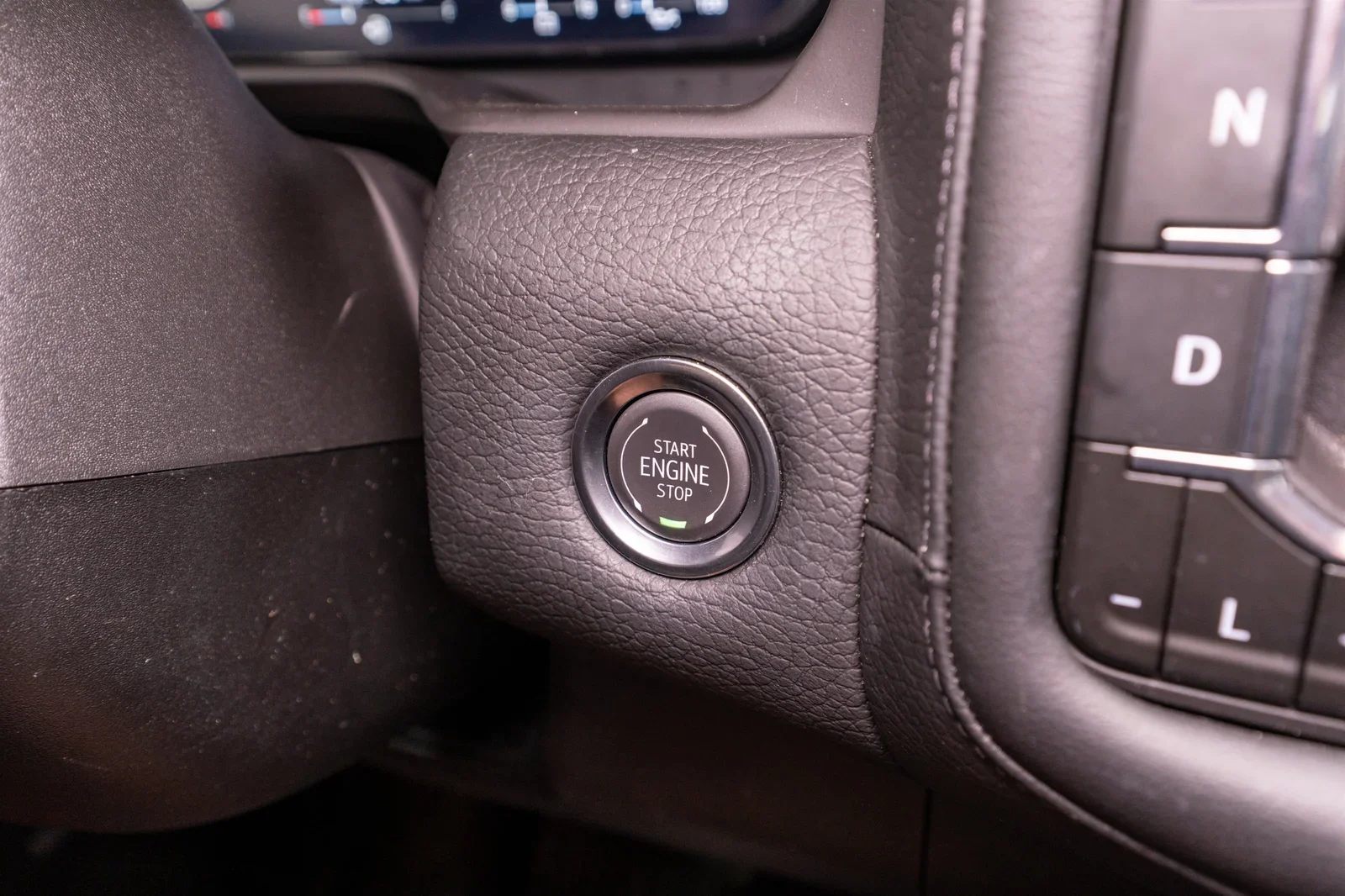 2024 GMC Yukon Denali - 22