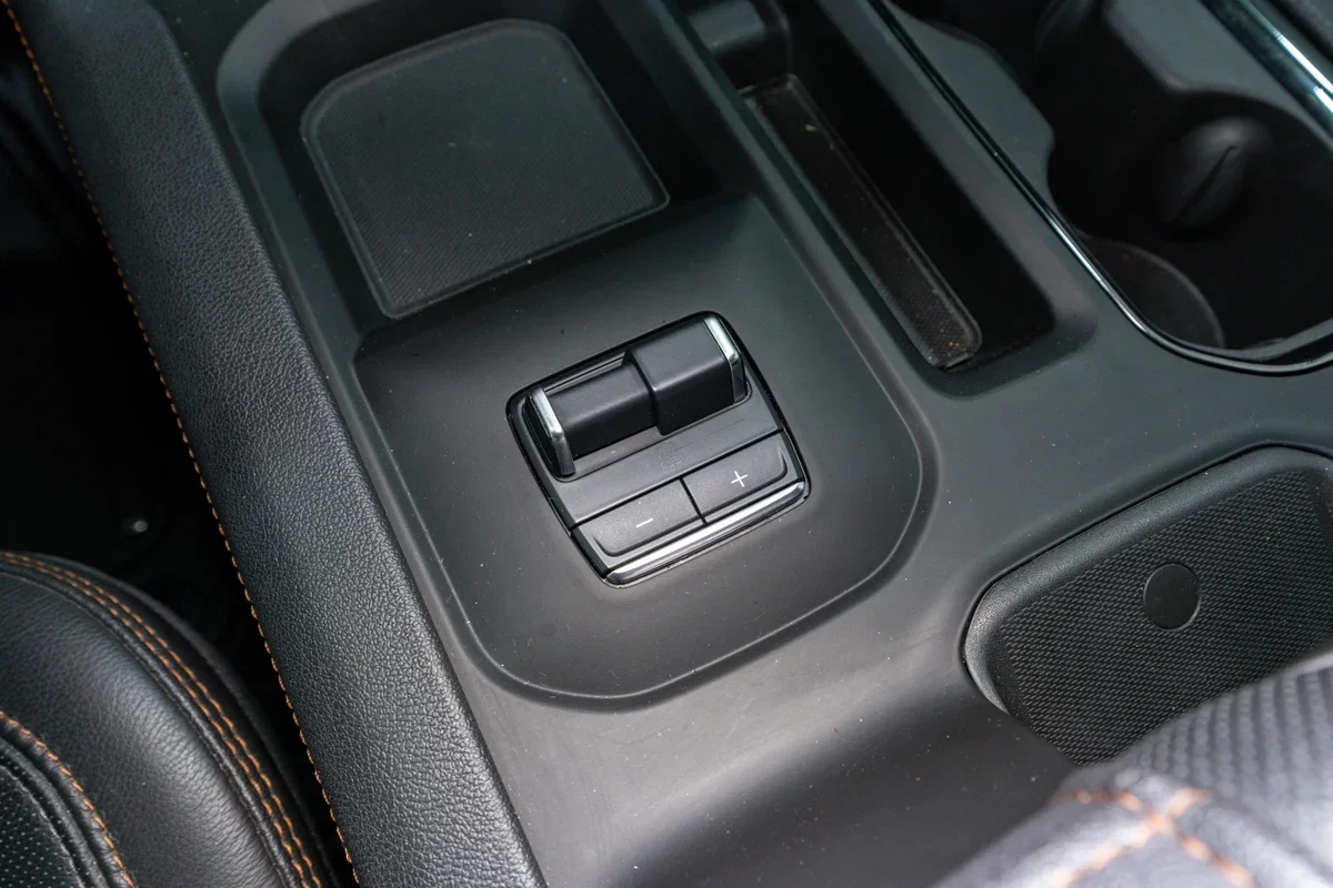 2024 GMC Sierra 2500HD AT4 - 24