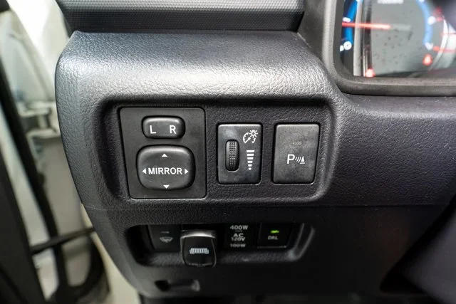 2018 Toyota 4Runner Limited - 25