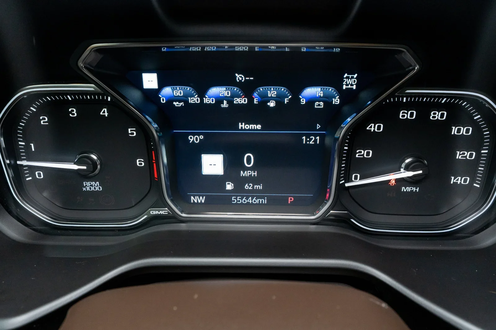2021 GMC Yukon Denali - 13