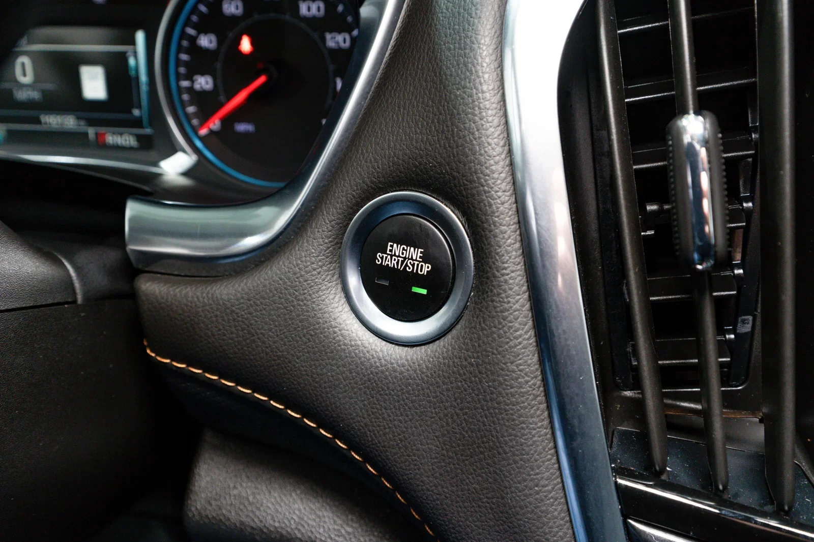 2019 Chevrolet Traverse Premier - 25