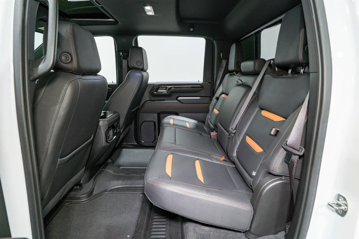 2024 GMC Sierra 2500HD AT4 - 13