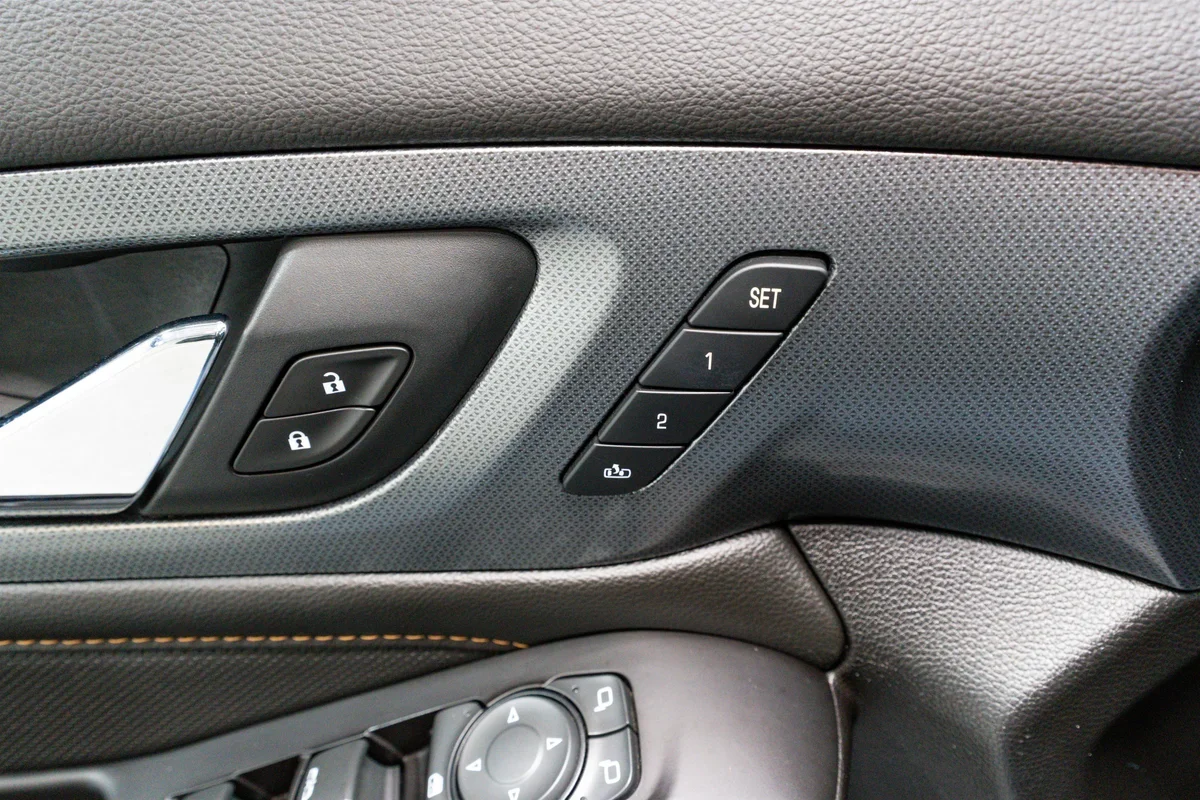 2019 Chevrolet Traverse Premier - 16