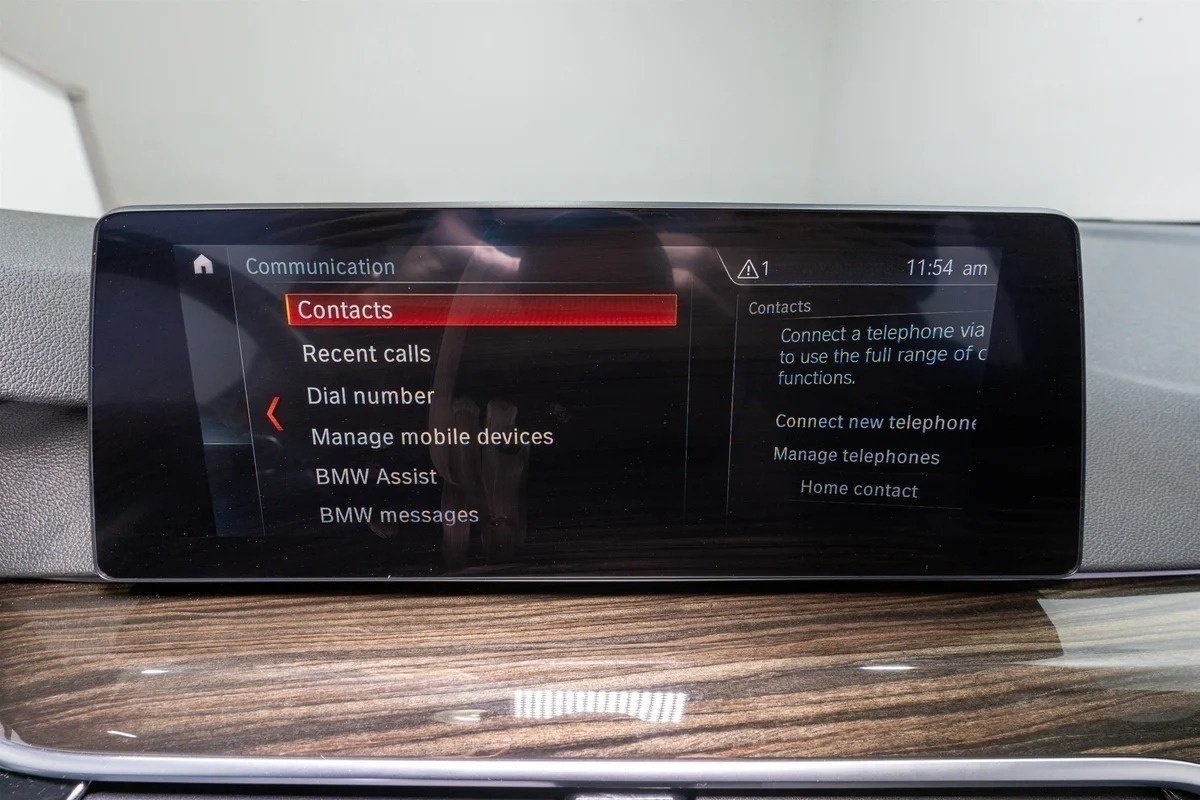 2019 BMW 5 Series 530i xDrive - 19
