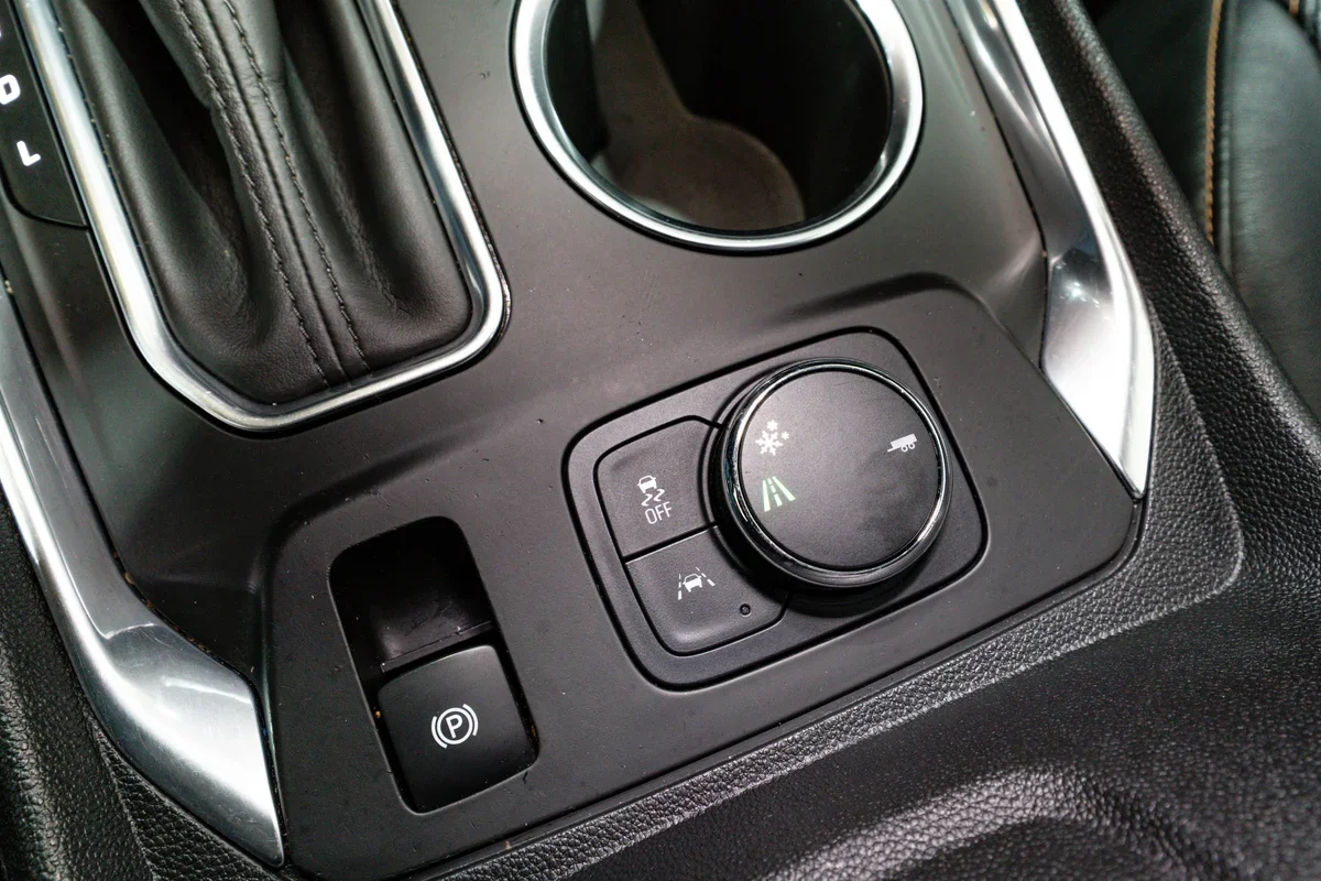2019 Chevrolet Traverse Premier - 23