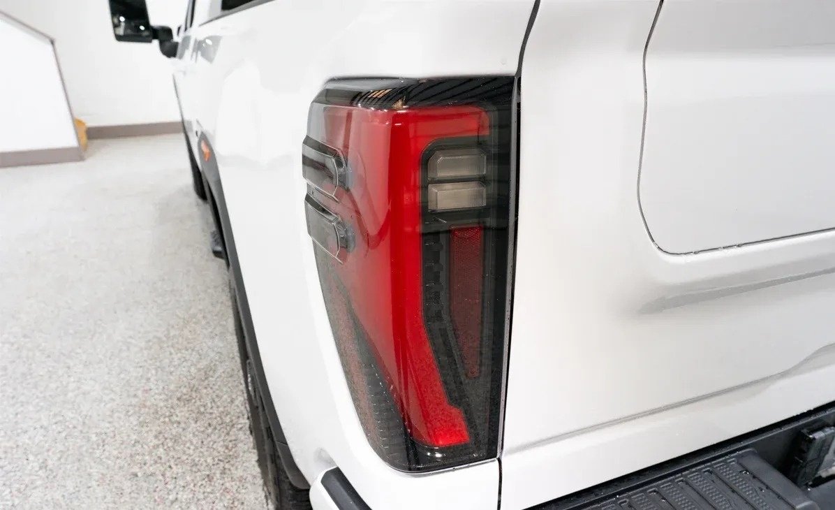 2024 GMC Sierra 2500HD AT4 - 16