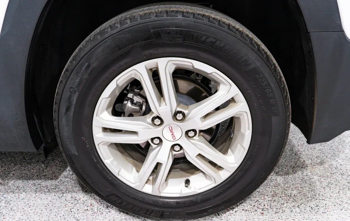 2022 GMC Terrain SLE - 24