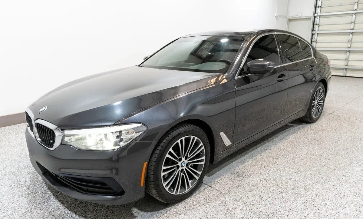 2019 BMW 5 Series 530i xDrive - 1