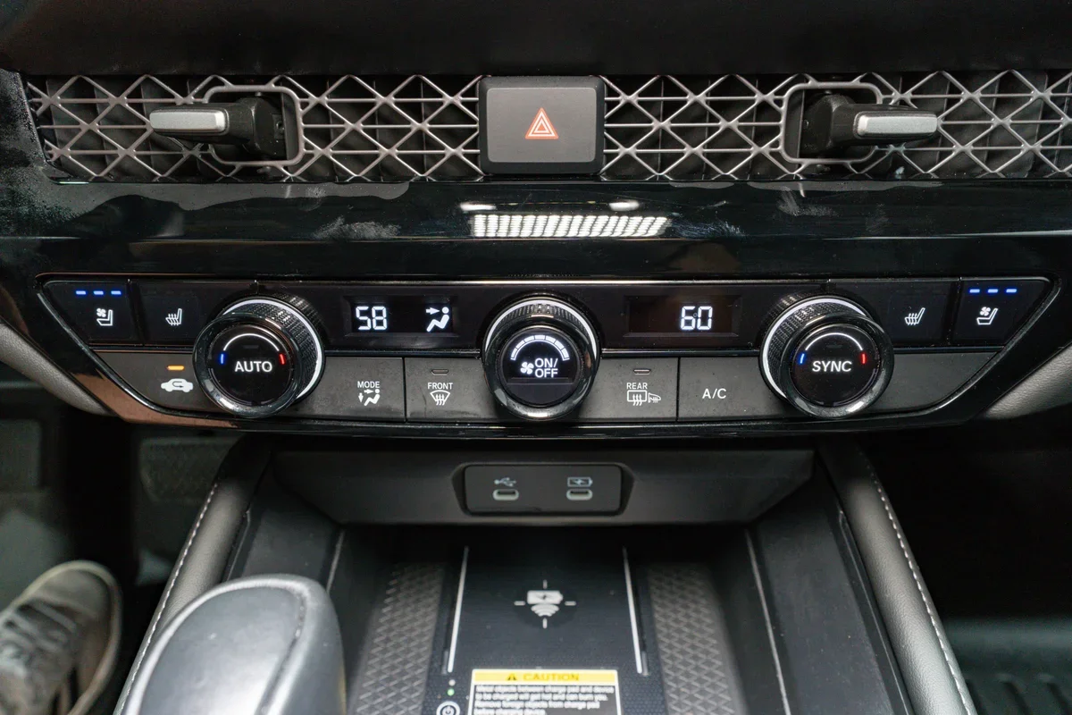 2023 Honda Accord Hybrid Touring - 22