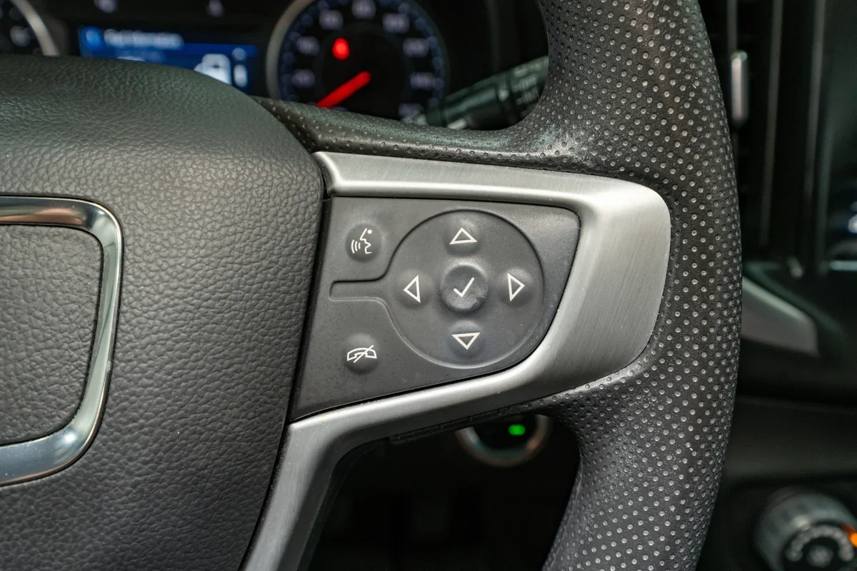 2022 GMC Terrain SLE - 13