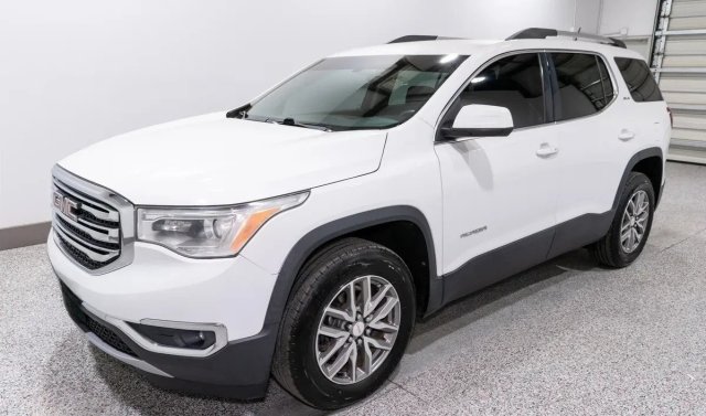 2017 GMC Acadia SLE
